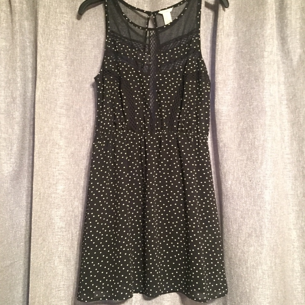 Sexy black and white dress from Forever 21